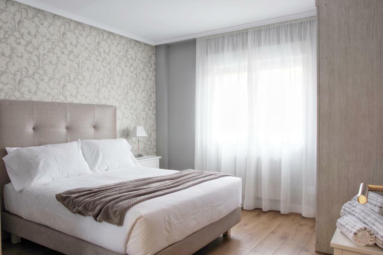 Apartamentos Bahia San Lorenzo Gijón Dış mekan fotoğraf